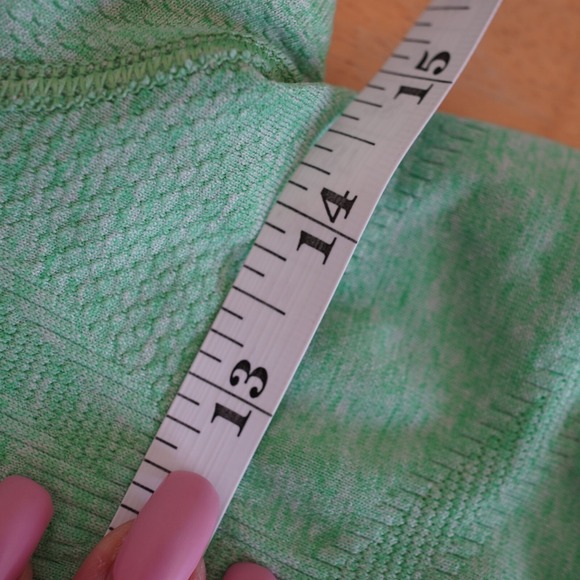 Athleta Green Ruched Performance Top Size S - Picture 8 of 10